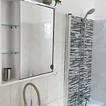 Pinkfluid - Charming In Prime Location Apartament Bucureşti