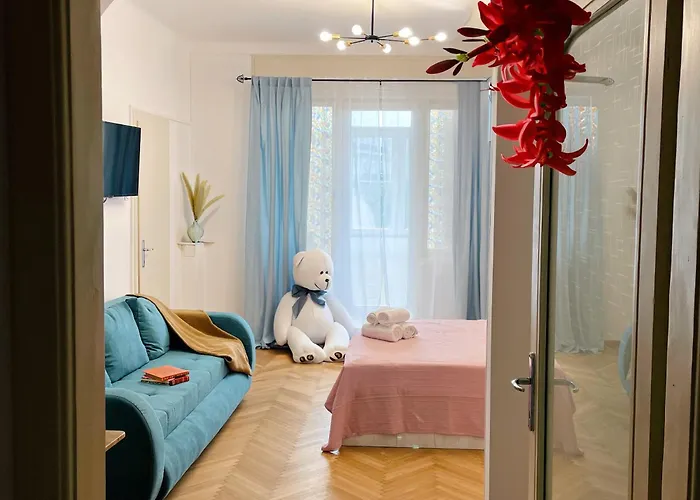 Apartment Pinkfluid - Charming In Prime Location