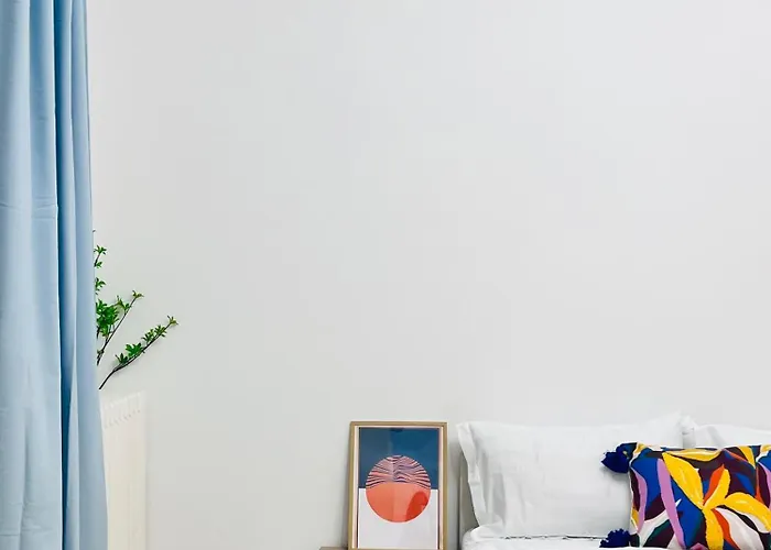 Pinkfluid - Charming In Prime Location Apartment Bucharest